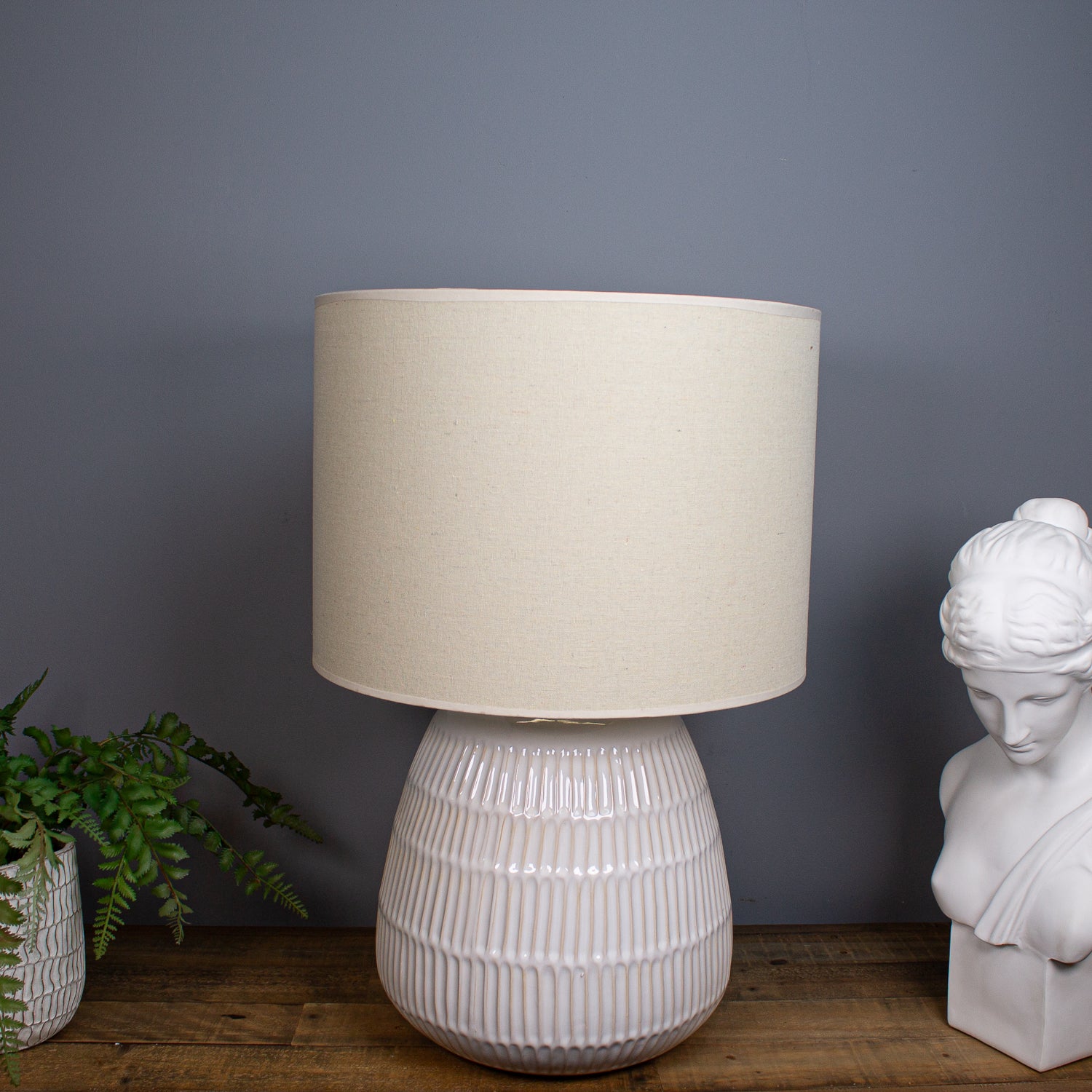 Rivoli Lamp, Cream