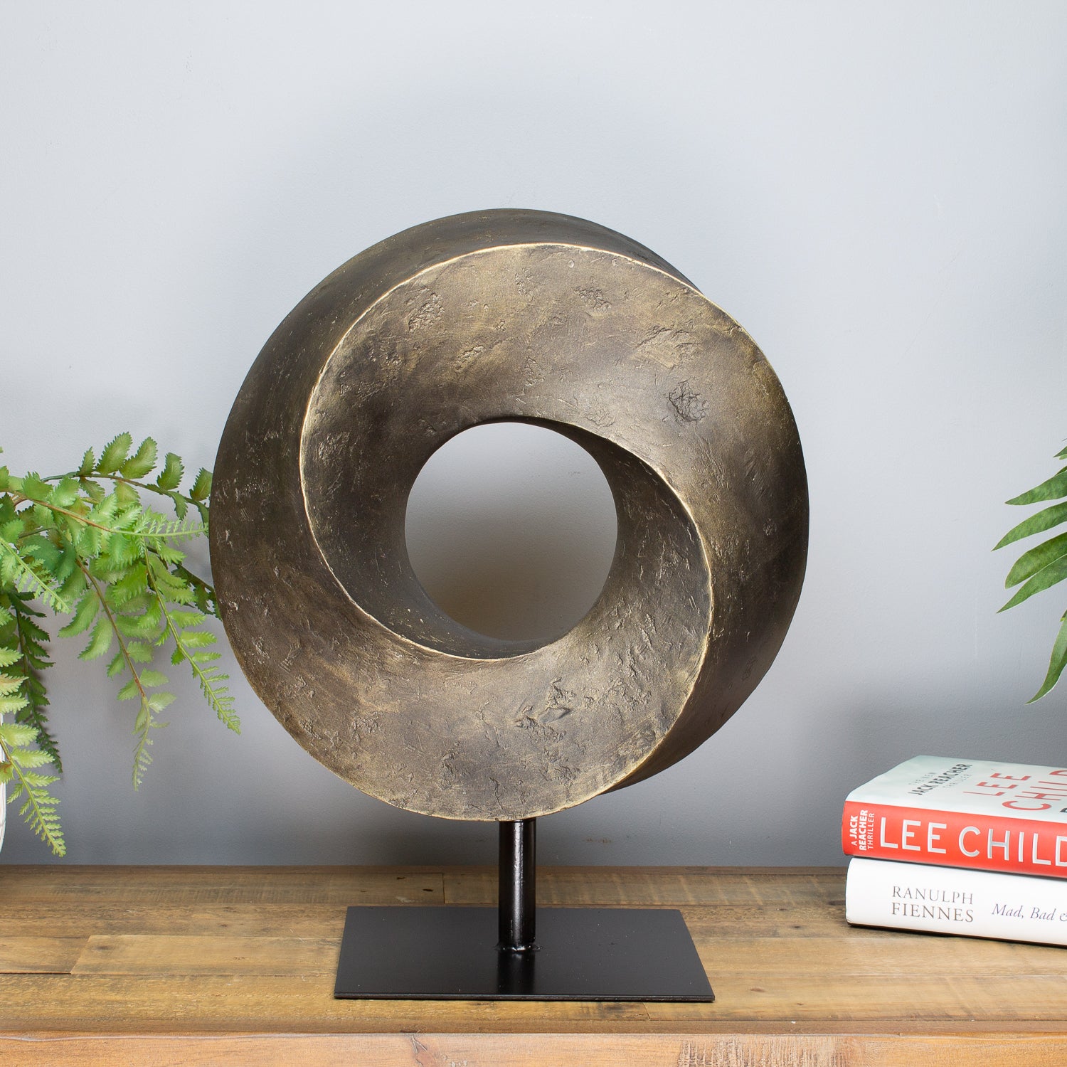 Round Ribbon Sculpture | Bronze Resin Abstract Ornament – Qurios