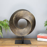 Round Ribbon Sculpture