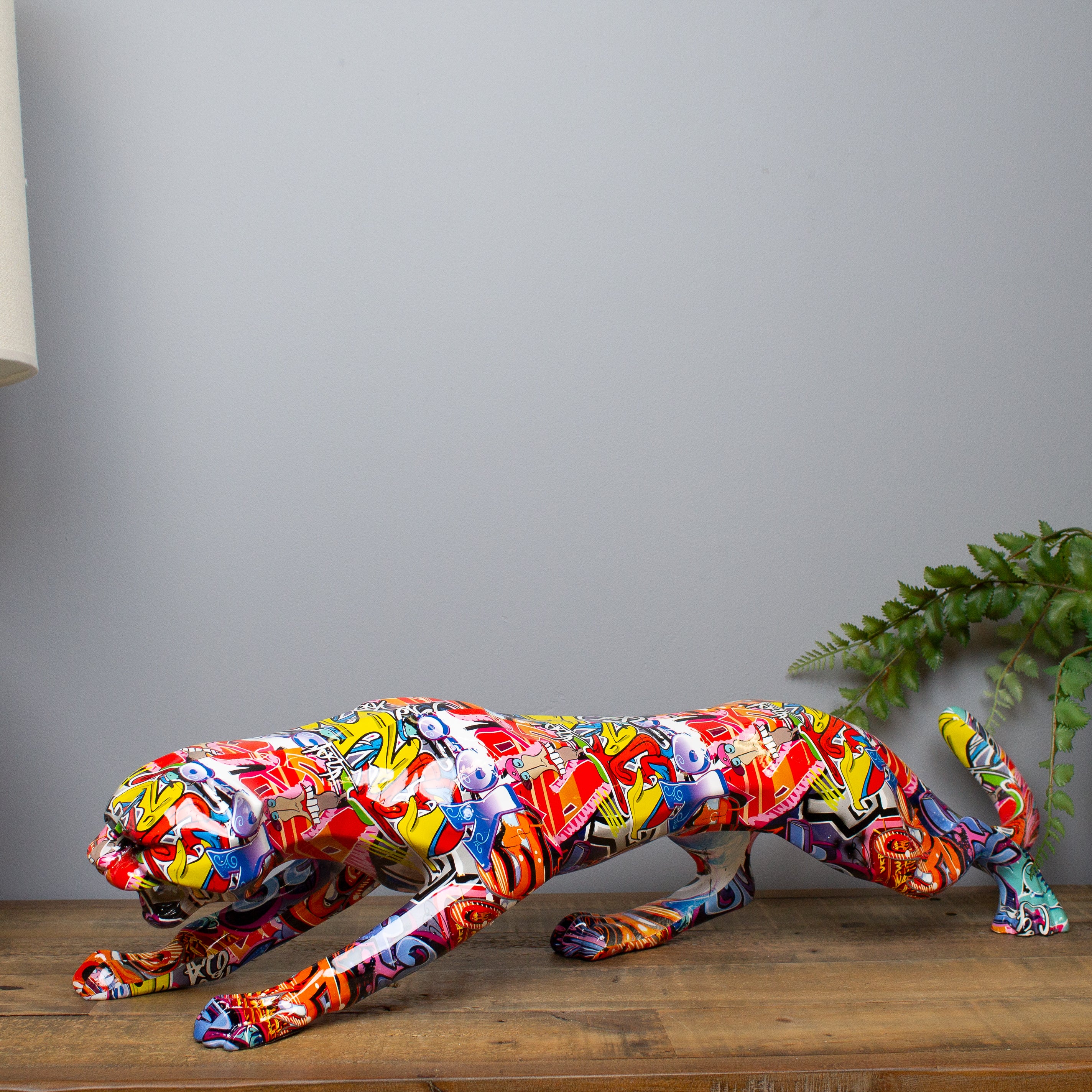 Graffiti Prowling Leopard - 64 cm