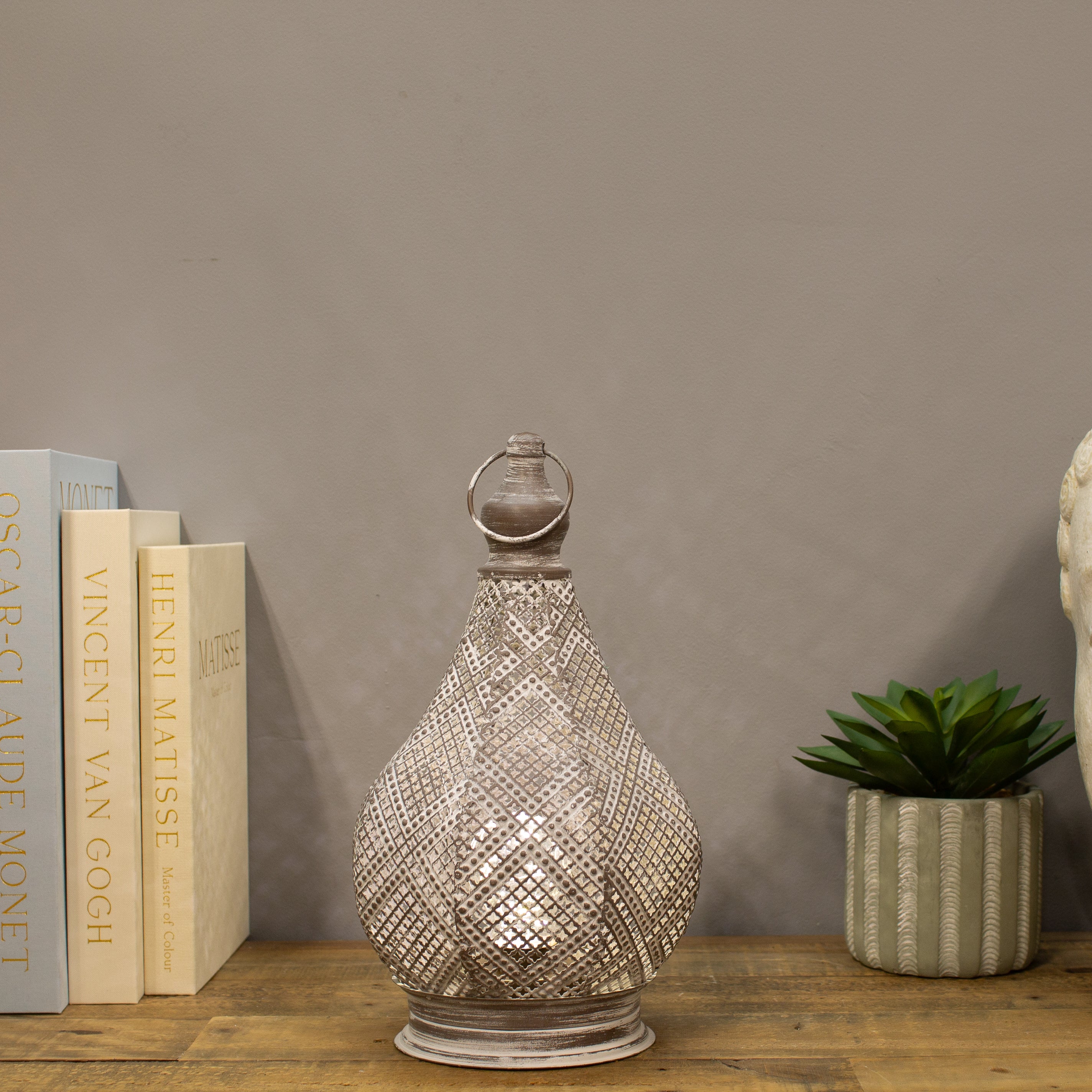 LED Diamond Cut-Out Lantern