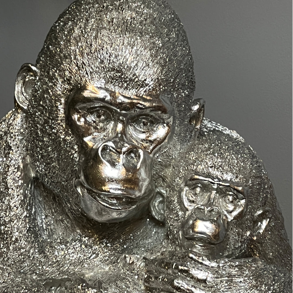 Gorilla & Baby