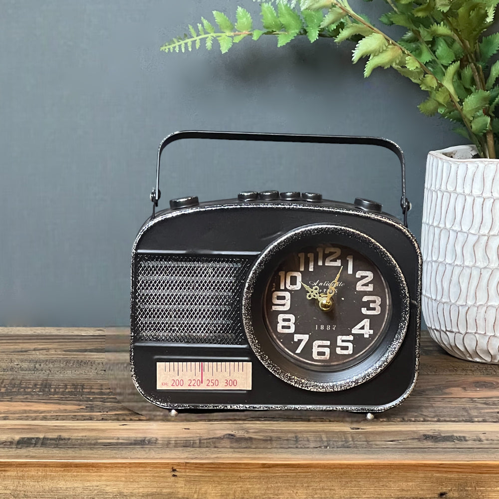 Transistor Radio Clock