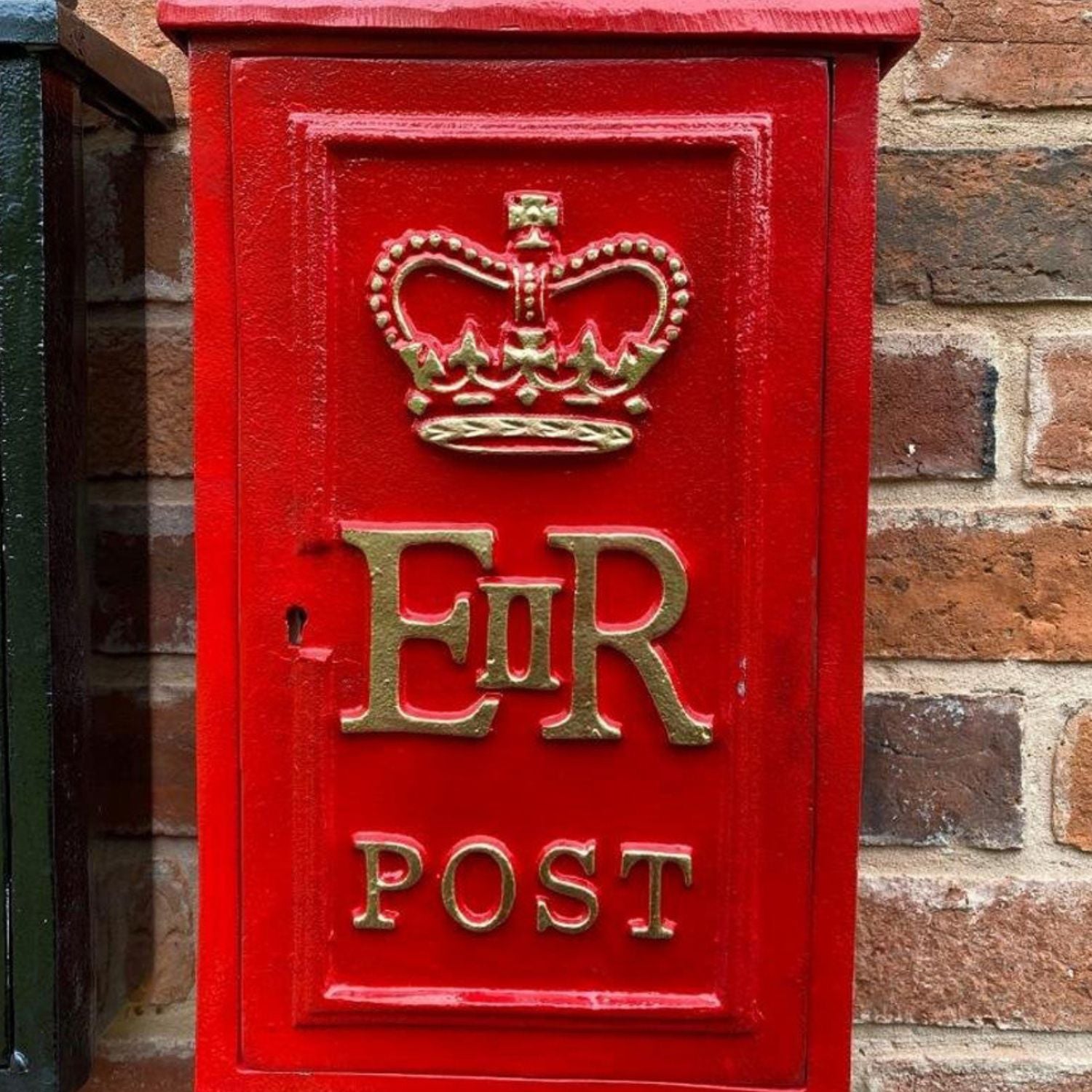 ER Post Box