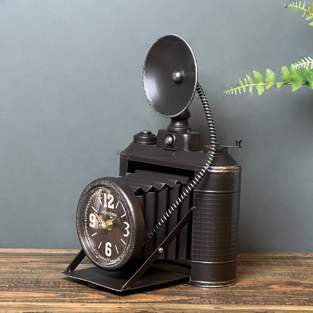 Vintage Camera Clock